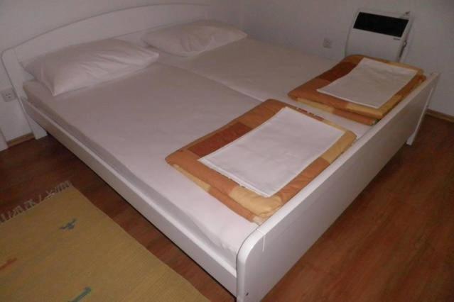 Apartments Irena Водице Екстериор снимка