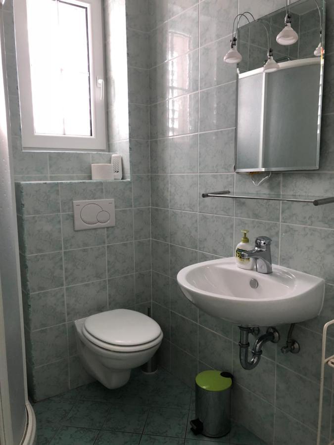 Apartments Irena Водице Екстериор снимка