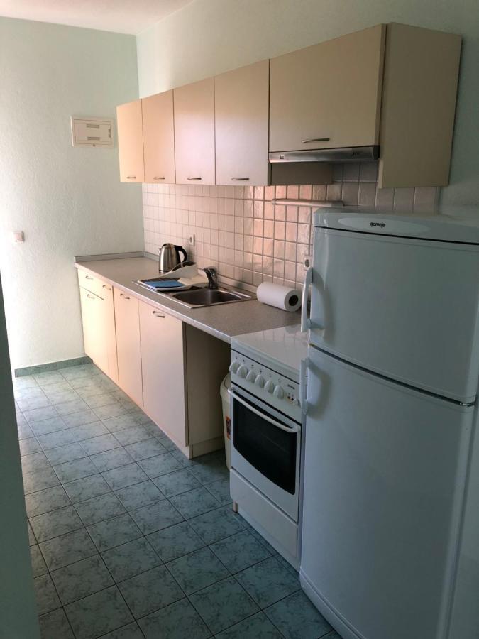 Apartments Irena Водице Екстериор снимка